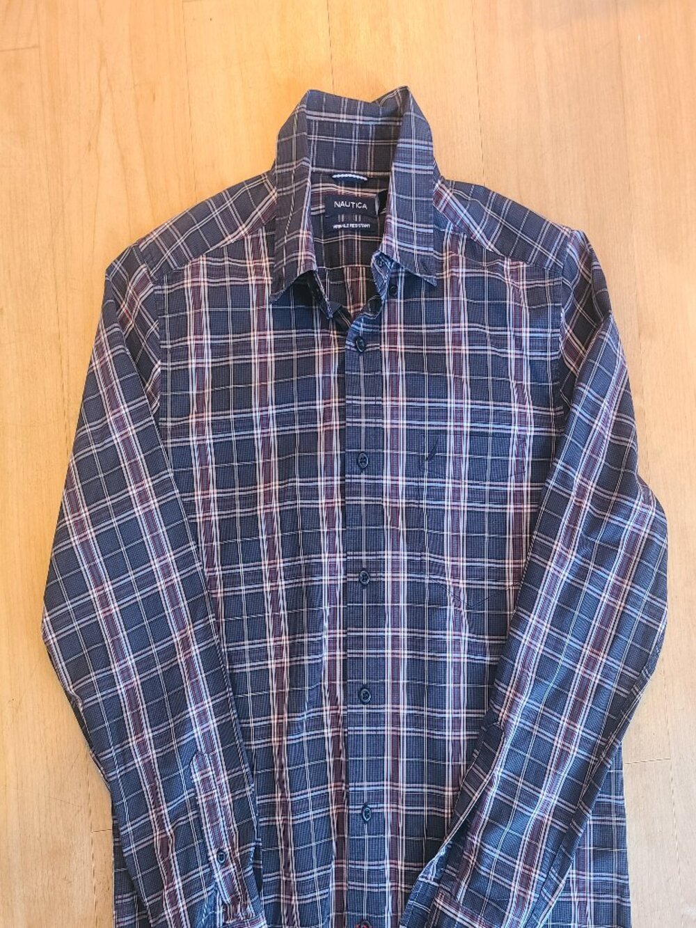 Nautica Mens Shirt Medium Plaid Long Sleeve Button Front Wrinkle Resistant M